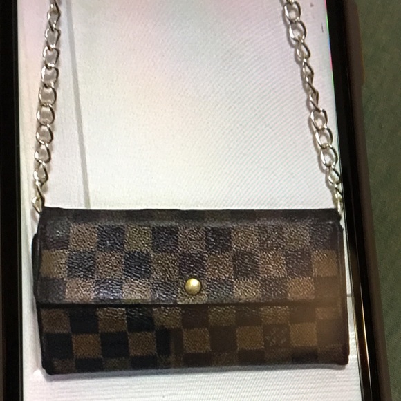 Louis Vuitton Ebene Wallet - Picture 4 of 10